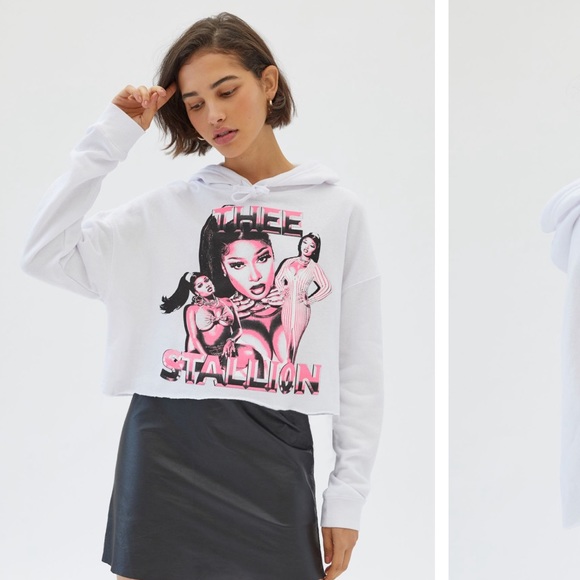 Urban Outfitters Tops - Megan Thee Stallion cropped hoodie